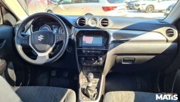 Suzuki Vitara III SUV 1.4 BOOSTERJET 140KM 2018 Suzuki Vitara 1.4T 140KM manual Navi panorama skora climatronic xenony bez, zdjęcie 3
