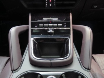 Porsche Cayenne III SUV Facelifting 4.0 474KM 2025 PORSCHE Cayenne Coupe S Suv 4.0 (474KM) 2025, zdjęcie 8
