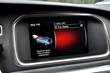 Volvo V40 II Hatchback 1.6 D2 115KM 2014 Volvo V40 1,6 HDi 115Km Automat Ledy Digital Navi, zdjęcie 28