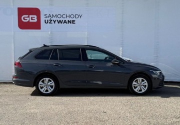 Volkswagen Golf VIII Hatchback 1.5 eTSI EVO mHEV 150KM 2024 Volkswagen Golf Variant 1.5 eTSI mHEV 150KM DSG Life Salon PL I-wszy wlasc, zdjęcie 5