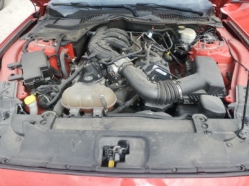 Ford Mustang VI 2015 Ford Mustang 2015 3.7 Benzyna 300KM, zdjęcie 6