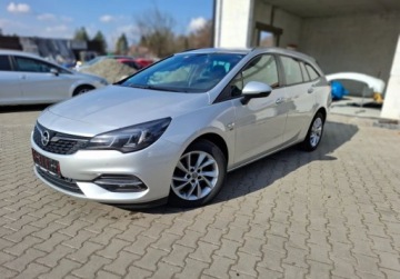 Opel Astra K Sportstourer Facelifting 1.5 Diesel 122KM 2020 Opel Astra Skrzynia automatyczna 1.5 Diesel 122KM