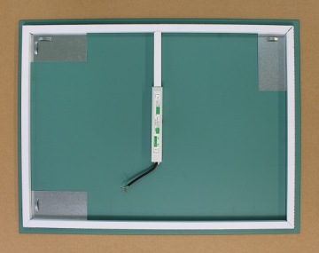 ЗЕРКАЛО СО СВЕТОДИОДНОЙ ПОДСВЕТКОЙ 60 x 80 см BORNEO