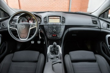 Opel Insignia I Sports Tourer 2.0 Turbo ECOTEC 220KM 2009 Opel Insignia COSMO ! 2,0T 220KM ! Super Stan, zdjęcie 4