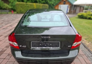 Volvo S40 II 2.4 i 140KM 2005 Volvo S40 Niski przebieg 135 tys km 2.4 Benzyna 140KM, zdjęcie 3