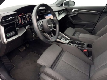 Audi A3 8Y Sportback 1.5 35 TFSI 150KM 2024 Audi A3 Sportback S Line Reflektory LED Apple CarPlay Android Auto Gwaranc, zdjęcie 11