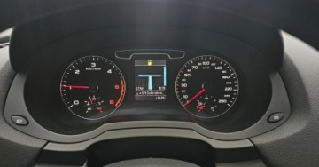 Audi Q3 I 2013 Audi Q3 2.0 TDI 150 , 156,299 km Nowe opony 4 szt 2.0 Diesel 150KM, zdjęcie 5