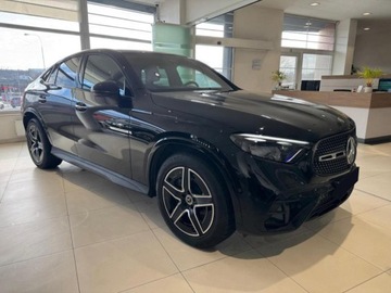 Mercedes GLC C254/X254 Coupe 2.0 300 258KM 2025 GLC Coupe 300 4-Matic AMG Line 2.0 (258KM) 2025, zdjęcie 1