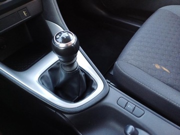 Toyota Yaris IV Hatchback 1.5 Dynamic Force 125KM 2023 Toyota Yaris 1,5-Dual-VVT-iE IV (2020-) 1,5-Dual-V, zdjęcie 25