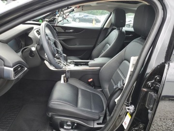 Jaguar XE 2020 Jaguar XE S 2020 2.0l 2.0 Benzyna 247KM, zdjęcie 7