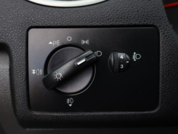 Ford Focus II Hatchback 5d 1.6 Duratec 100KM 2006 Ford Focus 1.6 16V, Klima, El. szyby, zdjęcie 14