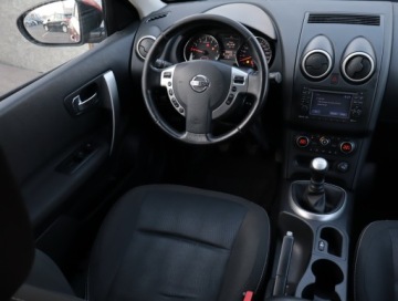 Nissan Qashqai I Crossover Facelifting  2.0 140KM 2012 Nissan Qashqai+2 2.0 i, GAZ, 7 miejsc, Navi, zdjęcie 6