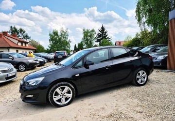 Opel Astra J Sedan 1.4 Turbo ECOTEC 140KM 2013 Opel Astra BENZYNA nawigacja SEDAN super okazja POLECAMY 1.4, zdjęcie 26