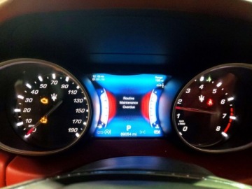 Maserati Levante 2017 Maserati Levante Luxury 2017 3.0 Benzyna 345KM, zdjęcie 9