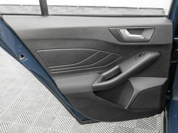 Ford Focus III Hatchback 5d facelifting 1.5 TDCi 95KM 2018 Ford Focus GD650YL#1.5 EcoBlue Trend Klima, zdjęcie 20