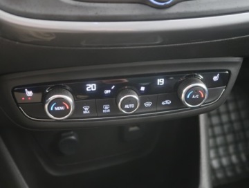 Opel 2022 Opel Crossland 1.2 Turbo, Salon Polska, zdjęcie 11