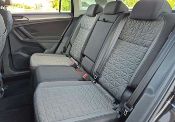 Volkswagen Tiguan II SUV Facelifting 2.0 TDI 150KM 2021 Volkswagen Tiguan Life 2.0TDI 150KM DSG App Connet Czuj Park. Pod.Fotele T, zdjęcie 13
