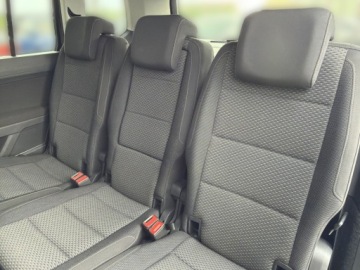 Volkswagen Touran III 2.0 TDI 150KM 2023 Volkswagen Touran Comfortline 2.0 TDI SCR 150 KM 7, zdjęcie 16
