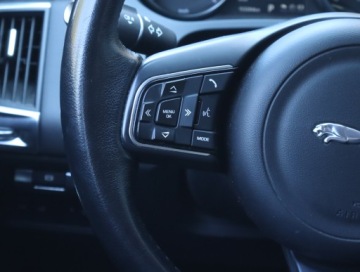Jaguar E-Pace SUV 2.0 i4D 180KM 2018 Jaguar E-Pace D180 AWD, Salon Polska, Serwis ASO, zdjęcie 20
