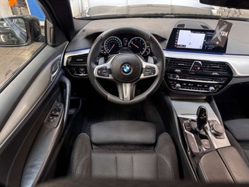 BMW Seria 5 G30-G31 Limuzyna 520d 190KM 2017 BMW Seria 5 Zapraszam cie, zobacz jaka piekna 5 w m pakiecie mam dla cieie, zdjęcie 24