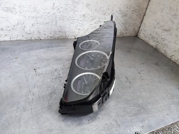 MERCEDES C TŘÍDA W204 BUDÍKY PŘÍSTROJOVÁ DESKA A2049002305 UK