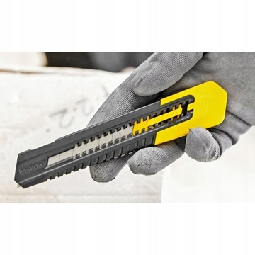 Stanley 10-151 ПЛАСТИКОВОЕ ЛЕЗВИЕ НОЖА 18 ММ