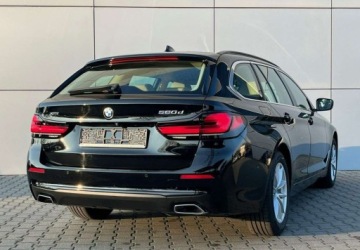 BMW Seria 5 G30-G31 Touring Facelifting 2.0 520d 190KM 2022 BMW Seria 5 xDrive Jasna Skora Virtual Led Navi Kamera FV23, zdjęcie 5