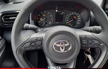 Toyota Yaris IV Hatchback 1.0 VVT-i 72KM 2023 Toyota Yaris Comfort 1.0 72KM, zdjęcie 5