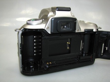 APARAT NIKON F55 - body