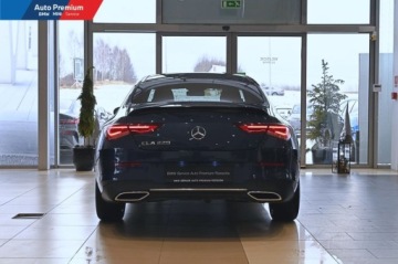Mercedes CLA C118/X118 Coupe 2.0 220 190KM 2019 Mercedes-Benz CLA CLA220Podgrzewanie KierownicyReflektory LEDCzarna Podsuf, zdjęcie 18