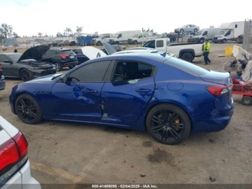 Maserati Ghibli III 2023 Maserati Ghibli 2023 MASERATI GHIBLI MODENA 3.0 Benzyna 426KM, zdjęcie 6