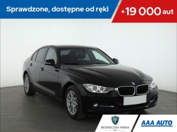 BMW Seria 3 F30-F31-F34 Limuzyna 1.6 316i 136KM 2015 BMW 3 316 i, Salon Polska, Automat, VAT 23%, Navi