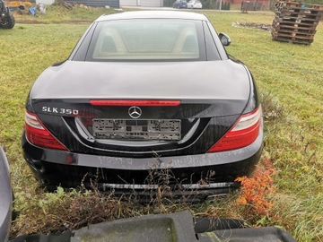 DVEŘE LEVÉ NEBO PRAVÉ MERCEDES SLK R172 IDEALNI W BARVA