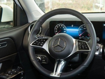 Mercedes GLB SUV 1.3 200 163KM 2025 MERCEDES-BENZ GLB 200 Suv 1.3 (163KM) 2025, zdjęcie 11