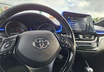 Toyota C-HR I Crossover 1.8 Hybrid 122KM 2017 Toyota C-HR Toyota C-HR 1.8 Hybryda 122KM, zdjęcie 22