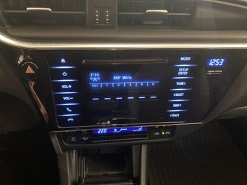 Toyota Auris II Hatchback 5d Facelifting 1.33 Dual VVT-i 99KM 2017 Toyota Auris 1.33 VVT-i Active II (2012-) Toyota A, zdjęcie 15