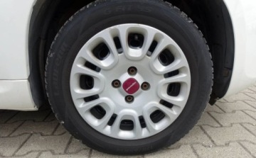 Fiat Panda III VAN 1.2 69KM 2014 Fiat Panda 1.2 69KM Klimatyzacja K.Serwisowa Salon Polska 1.2 Benzyna 69KM, zdjęcie 8