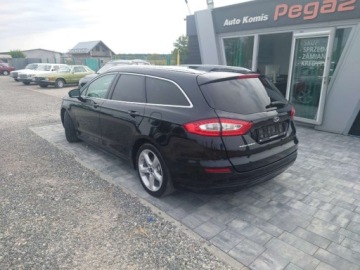 Ford Mondeo V Kombi 1.6 TDCi 115KM 2015 Ford Mondeo Ford Mondeo 1.6 TDCi Platinium X Plus (Titanium) 1.6 Diesel, zdjęcie 3