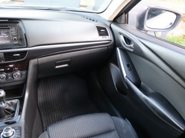 Mazda 6 III Sedan 2.0 SKYACTIV-G 165KM 2013 Mazda 6 2.0 Skyactiv-G, Salon Polska, Navi, Klima, zdjęcie 7