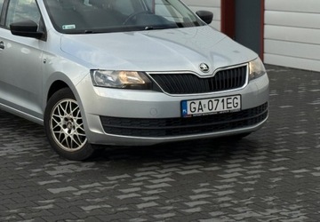 Skoda Rapid II Spaceback 1.2 MPI 75KM 2014 Skoda RAPID 1.2 Benzyna 75 KM GAZ Salon Polska 1.2 BenzynaLPG 75KM, zdjęcie 10