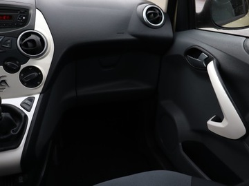 Ford Ka III 1.2 Duratec 69KM 2009 Ford Ka 1.2 i, Salon Polska, Klima, zdjęcie 7