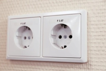 Лента для Brother Tze-121, прозрачная, 9мм