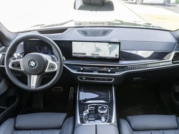 BMW X7 SUV Facelifting 3.0 40d 352KM 2025 BMW X7 xDrive40d Individual Edition Suv 3.0 (352KM) 2025, zdjęcie 6