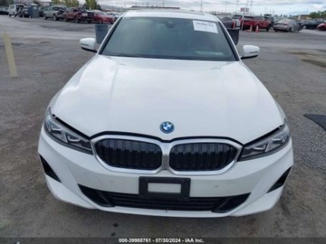 BMW Seria 3 G20-G21 2023 BMW Seria 3 2023r, 330E, Hybrid, 2.0L 2.0 Hybryda 288KM, zdjęcie 2