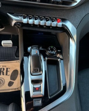 Peugeot 3008 II Crossover 1.6 THP 180KM 2019 Peugeot 3008 GT LINE 1.6PT 180ps AutoMat DachPanorama FullLed Bezwypadkowy, zdjęcie 32