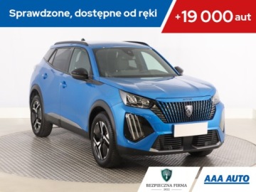 Peugeot 2008 II SUV Facelifting 1.2 PureTech 130KM 2024 Peugeot 2008 1.2 PureTech, Salon Polska