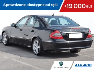 Mercedes Klasa E W211 Sedan W211 1.8 (200 Kompressor) 184KM 2007 Mercedes E E 200 Kompressor, GAZ, Automat, Skóra
