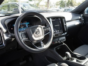 Volvo XC40 Crossover Facelifting 2.0 B3 163KM 2023 Volvo XC 40 DW4VX21#B3 Core LED K.cof Cz.park, zdjęcie 5