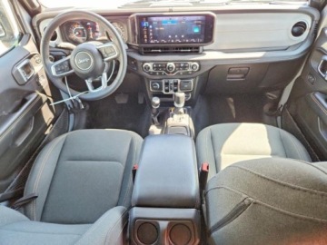 Jeep Wrangler IV 2024 Jeep Wrangler Sahara 2024 2.0 Benzyna 270KM, zdjęcie 8