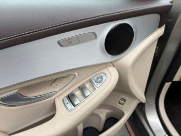 Mercedes GLC C253 Coupe Facelifting 2.0 200d 163KM 2020 Mercedes GLC 200 d Coupe Skóry CarPlay Hak FV23%, zdjęcie 12
